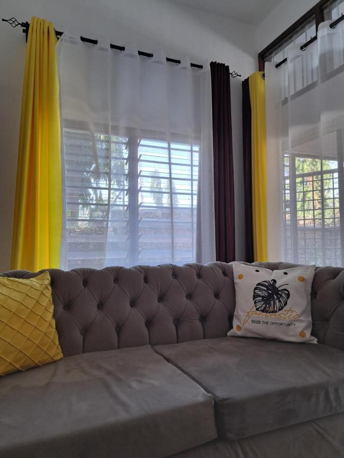 Halisi Stays 1Bed Near Sgr/Airport Mombasa Eksteriør bilde